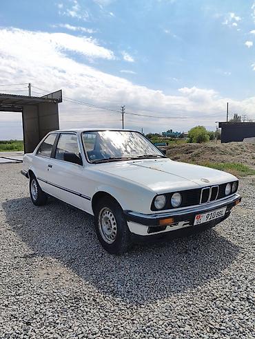 320i: BMW 3 series: 1984 г., 2 л, Механика, Бензин, Седан — 4