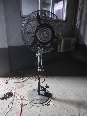 канальный вентилятор: Вентилятор Stadler Form, Напольный, Лопастной