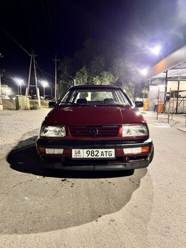 переключатель печки гольф 3: Volkswagen Vento: 1992 г., 1.8 л, Механика, Бензин, Седан