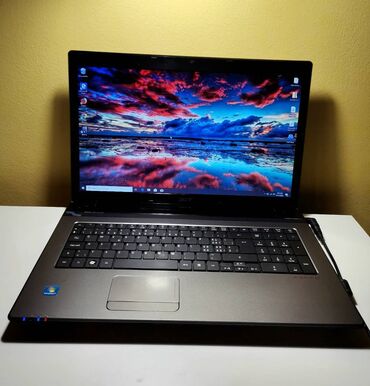 Acer Aspire 7750 - potpuno ispravan i funkcionalan laptop.Odlicno