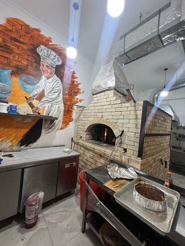 Hazır biznes: Hazır bisness satılır. İcaresi 1500 azn (15.000 manatlık statistik — 8