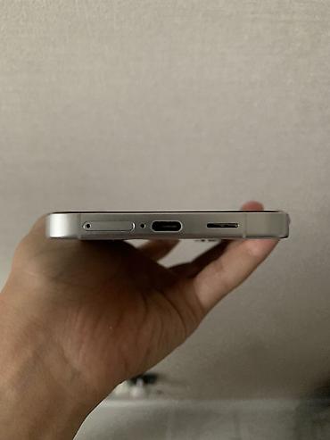 внешний бокс: Samsung Galaxy S24+, Б/у, 256 ГБ, цвет - Серебристый, 1 SIM, eSIM — 6