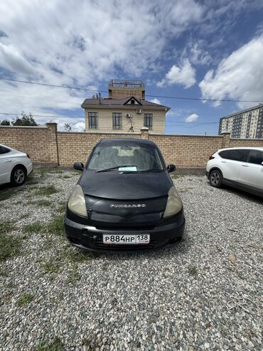 Toyota: Toyota Funcargo: 2000 г., 1.8 л, Автомат, Бензин, Универсал