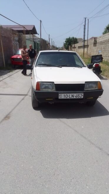 2107 ilə barter: VAZ (LADA) 2107: 1.5 l | 1999 il Sedan
