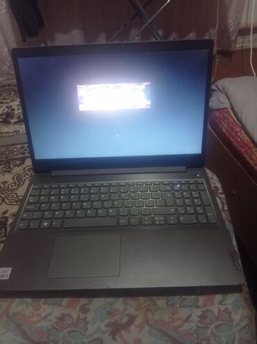 ноутбук купить в рассрочку: Ноутбук, Lenovo, 4 ГБ ОЗУ, Intel Core i3, 15.6 ", Б/у, Для работы, учебы, память SSD
