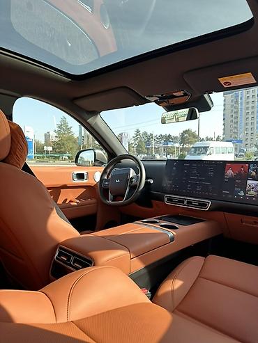 byd plus: Lixiang L6: 2025 г., 1.5 л, Автомат, Гибрид, Кроссовер — 10