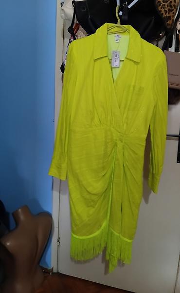Haljine: Neon zeleno haljina-košulja sa resamam m do l - Model: midi — 4