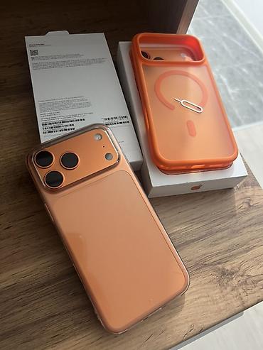 сайт с бесплатными айфонами: IPhone 17 Pro Max, Новый, 256 ГБ, Оранжевый, Коробка, 100 % — 2