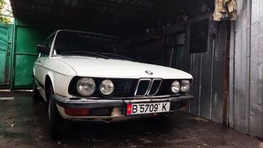 бмв е38: BMW 5 series: 1984 г., 1.8 л, Механика, Бензин, Седан