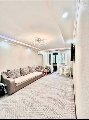 Продажа квартир: 2 комнаты, 43 м², 104 серия, 2 этаж, Евроремонт