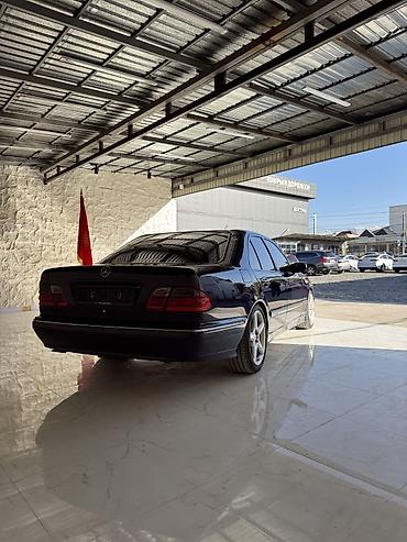 Продажа авто: Mercedes-Benz E-Class: 2001 г., 3.2 л, Автомат, Бензин, Седан — 3