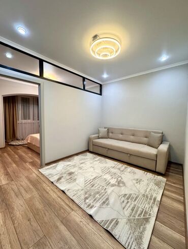 купить квартиру в киргизии: 2 комнаты, 45 м², 106 серия улучшенная, 4 этаж, Евроремонт