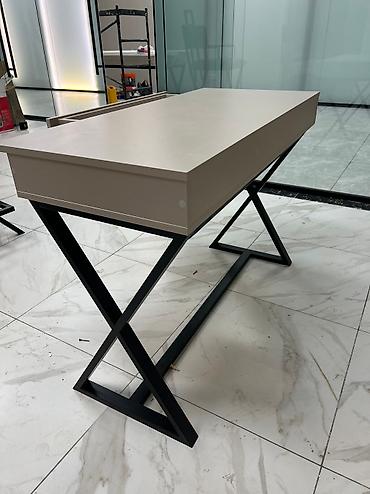 Маникюрные столы: Маникюрные столы от нашей компании изготавливаются качественно и — 2