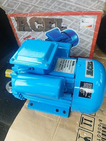 prodaja masina: Monofazni elektromotor od 3,5kW 3000 obrtaja.Cena: 14500 dinara. A — 3