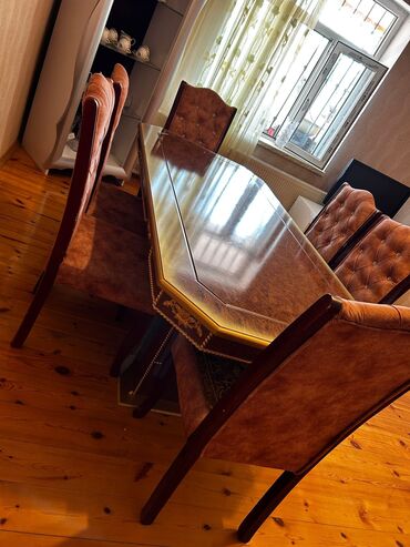 Mebel: Qonaq otağı üçün, İşlənmiş, 6 stul