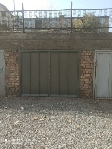 продаю или меняю на автомат: Продается стационарный гараж, район Араванская