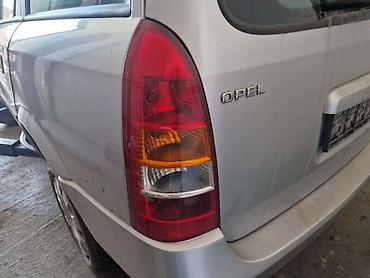 lanac za motor: STOP SVETLA KARAVAN ZA OPEL ASTRA G | CENA JE PO KOMADU Svi delovi — 2