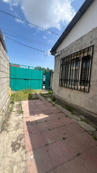 кызыл аскер уй: Барак, 43 кв. м, 2 бөлмө, Кыймылсыз мүлк агенттиги, Косметикалык оңдоо
