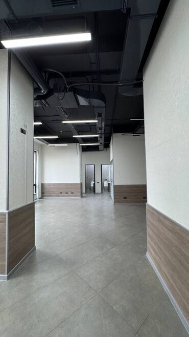 Магазины: 🏢 Сдаётся коммерческое Помещение 🔥🔥🔥 📍В районе Ак-Кеме 📐101м². 1