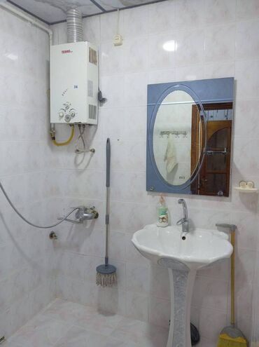 Uzunmüddətli kirayə mənzillər: Həzi Aslanovda metrosnun ustundə 9/5 mərtbəsində 2 otaqlı əşyalı — 5