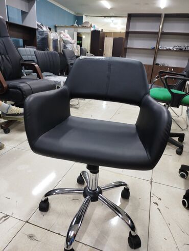 купить массажное кресло в бишкеке: Классическое кресло, Офисное, Новый