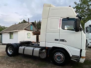 синотрук хово: Тягач, Volvo, 2002 г., Бортовой — 2