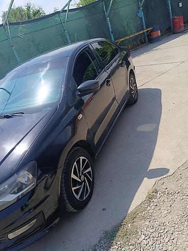 wv transporter: Volkswagen Polo: 2016 г., 1.6 л, Автомат, Газ, Седан — 3