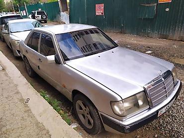 Продажа авто: Mercedes-Benz W124: 1993 г., 2.2 л, Механика, Бензин, Седан — 2