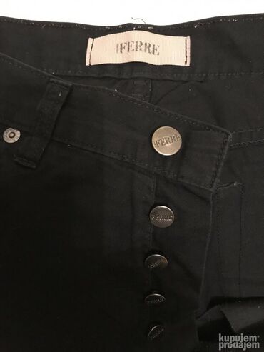 Pantalone: Original GIANFRANCO FERRE letnje pantalone 33 NOVE 100% cotton Made na lalafo.rs — 4 Pantalone: Original GIANFRANCO FERRE letnje pantalone 33 NOVE 100% cotton Made — 4