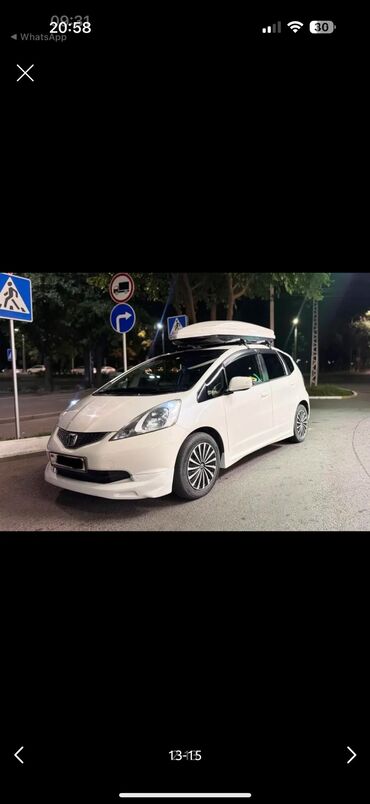 шорты джинсовые новые: Honda, Жаңы