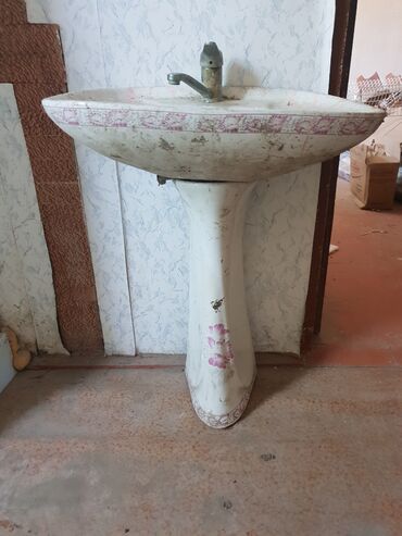 Hamam üçün kranlar: İşlənmiş Çanaq, Keramika, Zəmanətsiz, Ünvandan götürmə