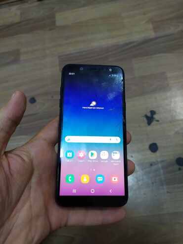 Samsung Galaxy A6, цвет - Черный, Сенсорный