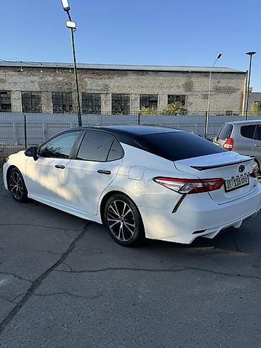 накладка на камри: Toyota Camry: 2018 г., 2.5 л, Автомат, Бензин, Седан — 7