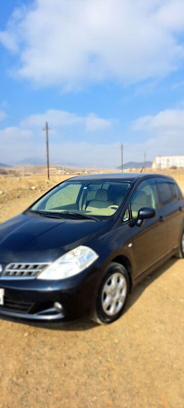 nissan ayi: Nissan Tiida: 1.5 l | 2011 il Hetçbek