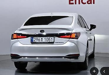 Lexus: Lexus ES: 2023 г. — 4