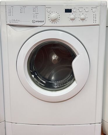купить стиральную машину автомат в рассрочку: Стиральная машина Indesit, Автомат, До 5 кг, Компактная