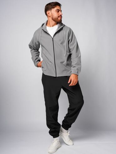 серые спортивные штаны: Спортивный костюм L (EU 40), цвет - Серый