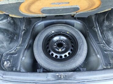 Mitsubishi: Mitsubishi Space Star: 2002 г., 1.6 л, Механика, Бензиновая, Хэтчбэк — 12