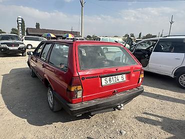 215 60 17c: Volkswagen Passat Variant: 1989 г., 1.6 л, Механика, Дизель, Универсал — 8