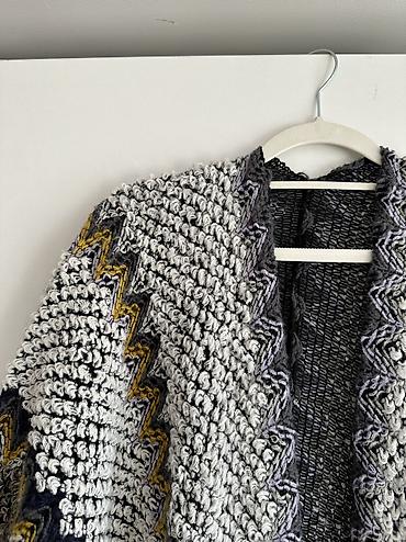 Вечерние платья: ВСЁ ЗА 5000 сом
Платье на кыз узатуу одевала только 1раз размер С-М — 15