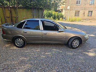 amg disk r17: Opel Vectra: 1.8 l | 1996 il 337450 km Sedan — 4