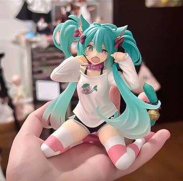 чехлы аниме: Фигурка Miku. Аниме. Качество: Идеально новое в коробке. В наличии -