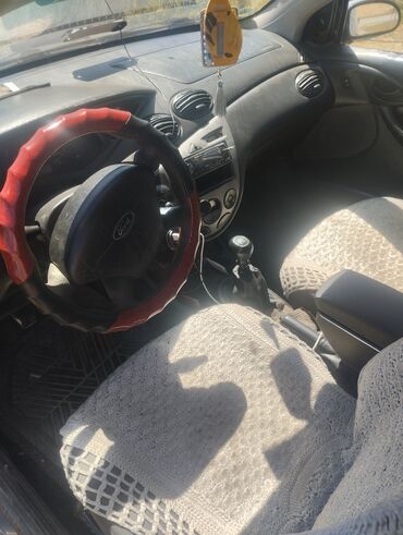 домкраты на авто: Ford Focus: 2004 г., 0.2 - engine capacity л, Механика, Бензин