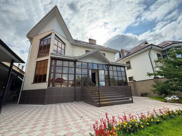продаю дом аэропорт: Дом, 320 м², 6 комнат, Агентство недвижимости, Евроремонт