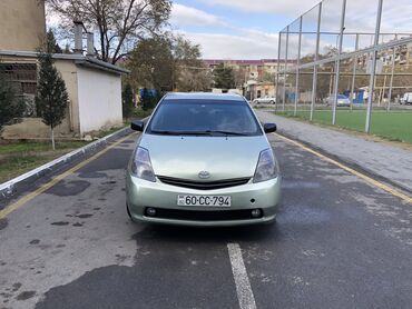 Nəqliyyat: Toyota Prius: 1.5 l | 2008 il Hetçbek