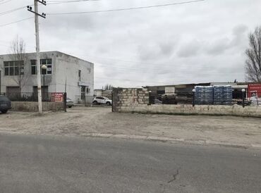 Kommersiya daşınmaz əmlakının satışı: Sumqayıt şəhəri Səməd Vurğun küşəsində yerləşən 1000 kv. m anbar, 800 -da lalafo.az — 8 Kommersiya daşınmaz əmlakının satışı: Sumqayıt şəhəri Səməd Vurğun küşəsində yerləşən 1000 kv. m anbar, 800 — 8