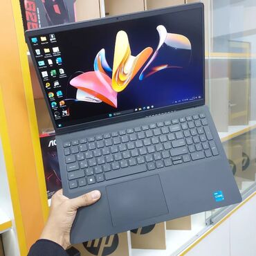 Dell: İşlənmiş Dell Latitude, 15.6 ", Intel Core i3, 512 GB