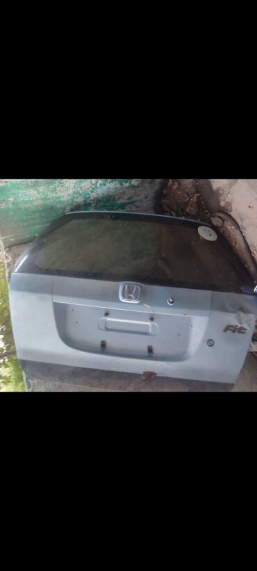 запчасти на хонда фит: Крышка багажника Honda, 2002 г., Б/у, Оригинал