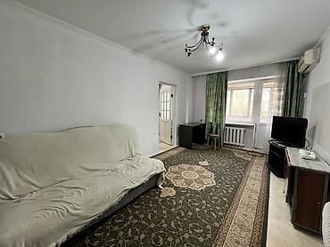 store: 2 комнаты, 43 м², Площадь Ала-Тоо Хрущевка, 4 этаж, Старый ремонт — 2