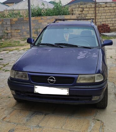 Opel: Opel Astra: 1.6 l | 1997 il